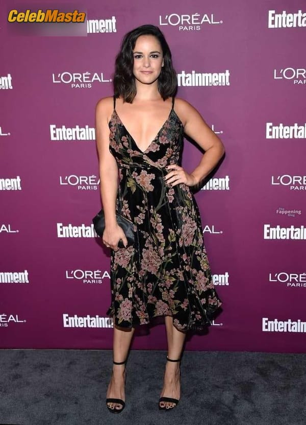 Photo Gallery: Melissa Fumero Hot Photos Collection photo 32