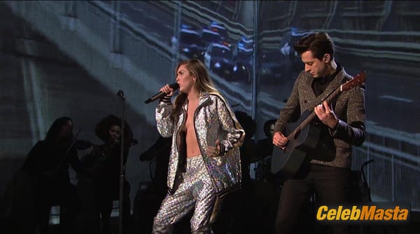 Photo Gallery: Miley Cyrus in Saturday Night Live photo 6