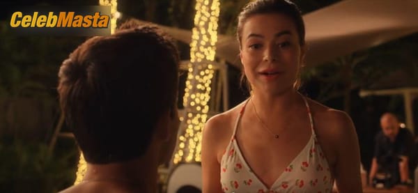 Miranda Cosgrove Photo Collection from Mother Of The Bride photo 11