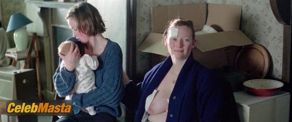 Photo Gallery: Tilda Swinton in The War Zone photo 10