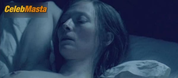 Tilda Swinton Photo Gallery from Young Adam photo 17