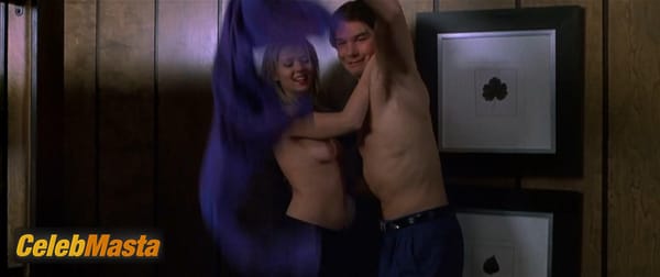 Tara Reid Scene Photos Gallery from Body Shots photo 7