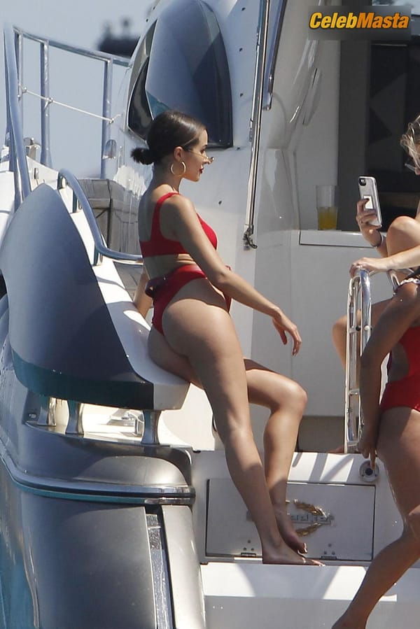 Olivia Culpo Photo Set from Rescue HI-Surf photo 56