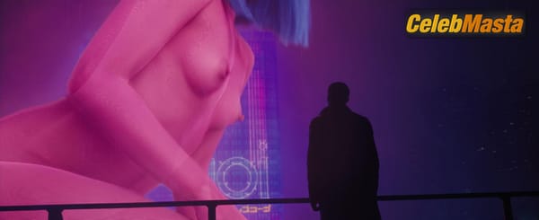 Ana de Armas Pics from the Set of Blade Runner 2049 photo 5
