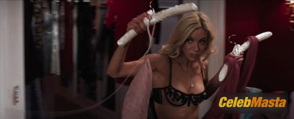 Vanessa Kirby Scene Photos Gallery from Jupiter Ascending photo 3