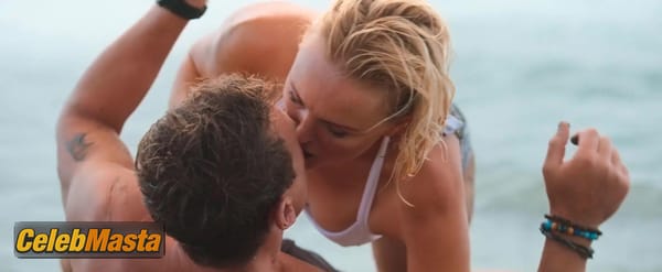 Photo Gallery: Malin Akerman in The Hunting Wives photo 85
