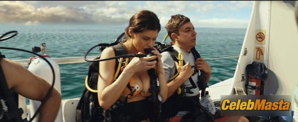 Alexandra Daddario Scene Photos Gallery from Rampage photo 4