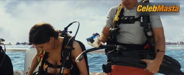 Alexandra Daddario Scene Photos Gallery from Rampage photo 5