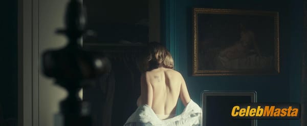 Photo Gallery: Alia Shawkat in Paint It Black photo 11