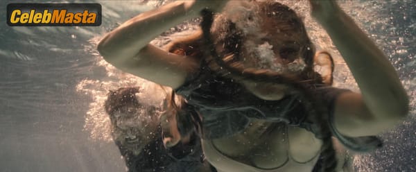 Photo Gallery: Alicia Silverstone in The Requin photo 21
