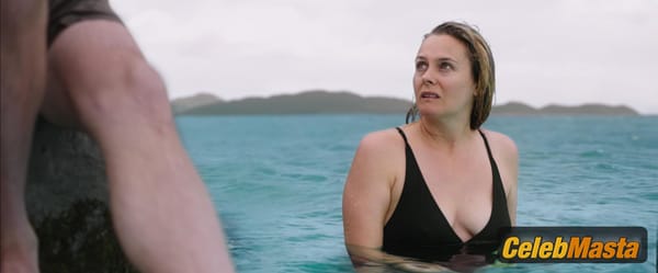 Photo Gallery: Alicia Silverstone in The Requin photo 25