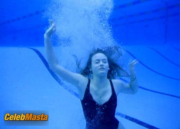 Alicia Silverstone Photo Gallery from True Crime photo 11