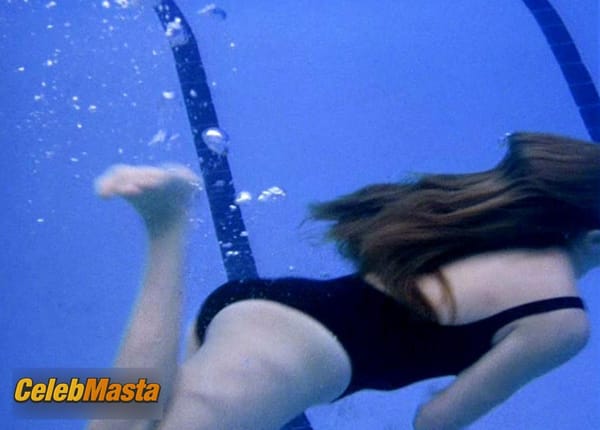 Alicia Silverstone Photo Gallery from True Crime photo 12