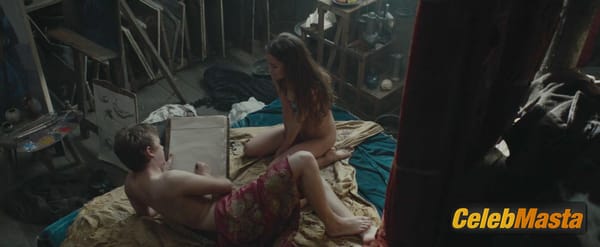 Photo Gallery: Alicia Vikander in Tulip Fever photo 17
