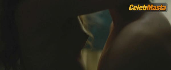 Photo Gallery: Alicia Vikander in Tulip Fever photo 21