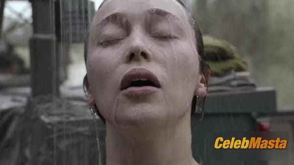 Alycia Debnam Carey Photo Collection from Fear The Walking Dead photo 7