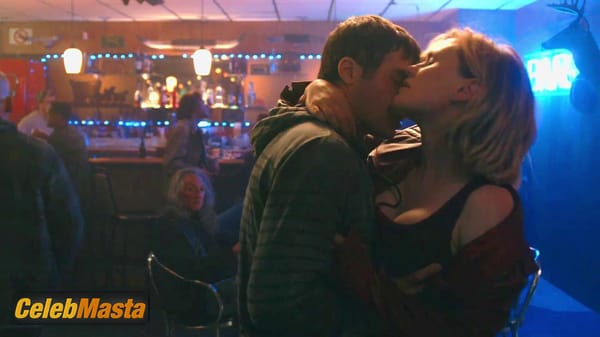 Anna Paquin Photo Gallery from Bellevue photo 20