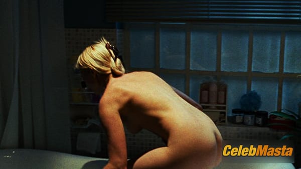 Amy Smart Scene Photos Gallery from Mirrors photo 5