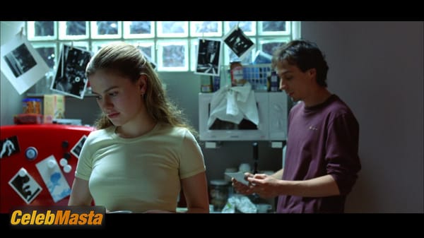 Anna Paquin Photo Gallery from Darkness photo 6