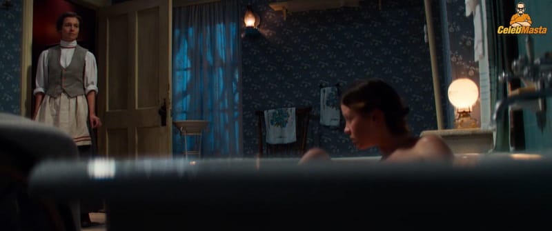 Mia Goth Scene Photos Gallery photo 4