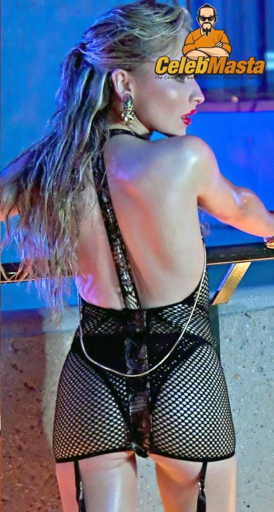 Sabrina Carpenter Photo Collection photo 2