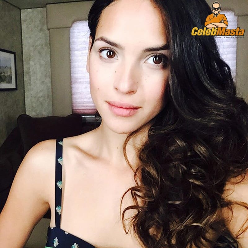 Adria Arjona Pics Gallery photo 1