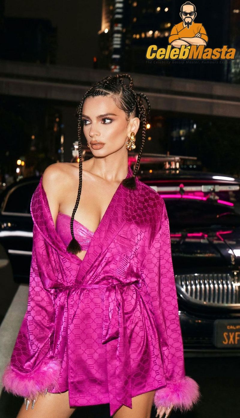 Emily Ratajkowski Pics Collection photo 3