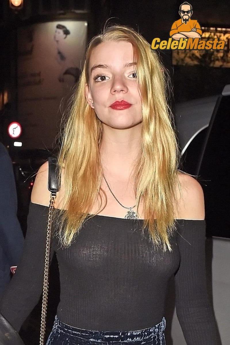 Anya Taylor-Joy Photo Set photo 4