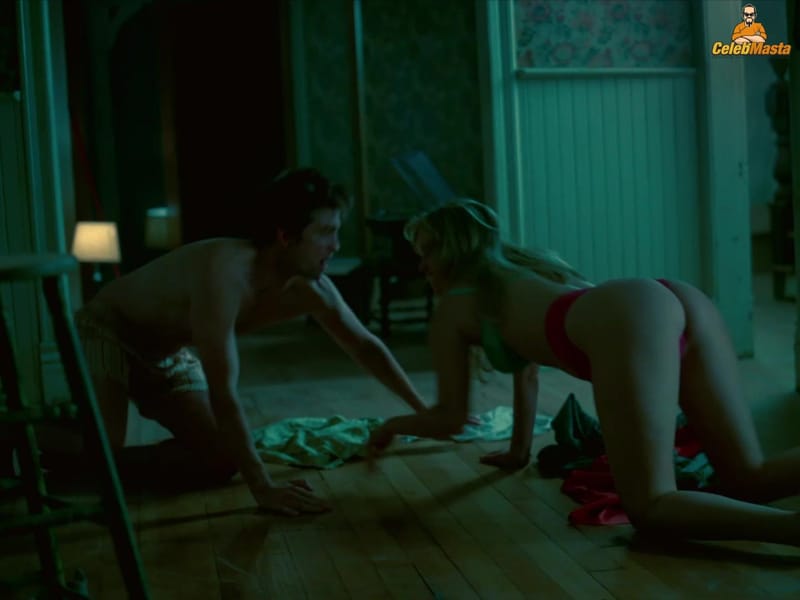Die My Love (2025) Full Scene With Jennifer Lawrence Showing it All Photo Gallery photo 1