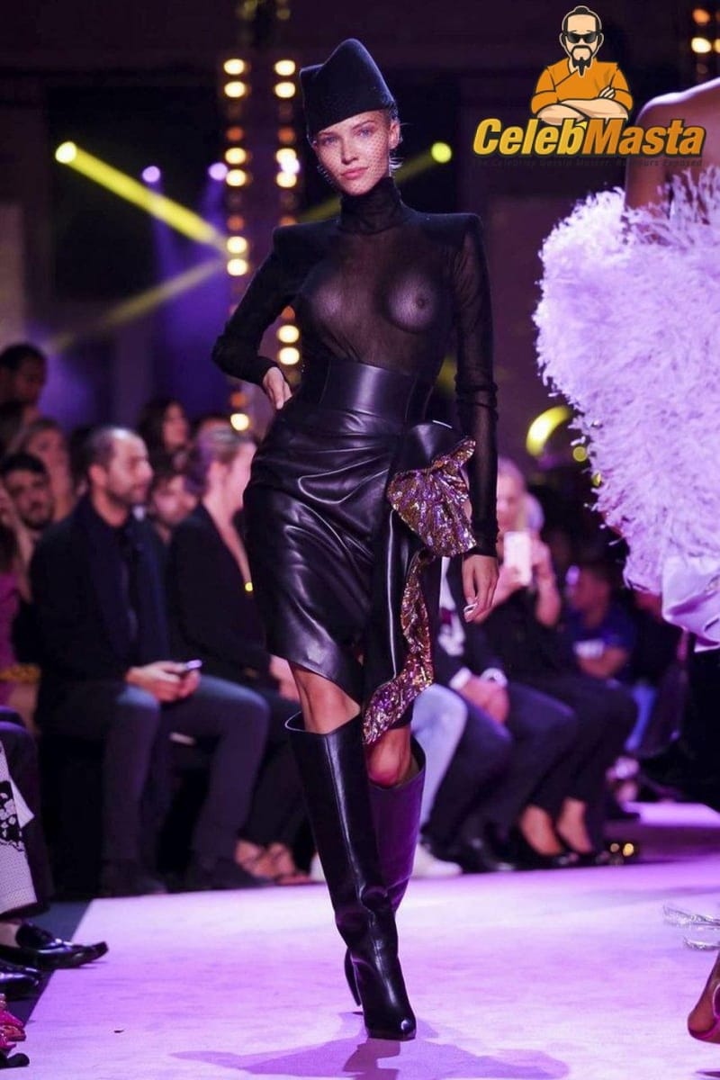 Photo Gallery: Sasha Luss photo 3