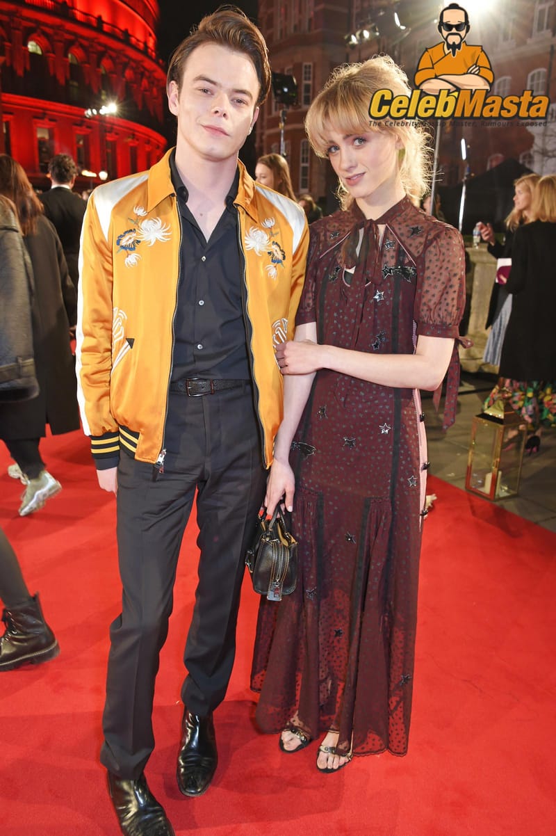 Natalia Dyer Photo Gallery photo 2