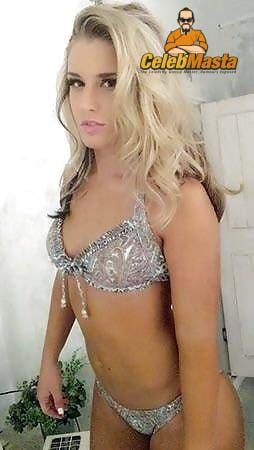 Toni Storm Photo Gallery photo 3