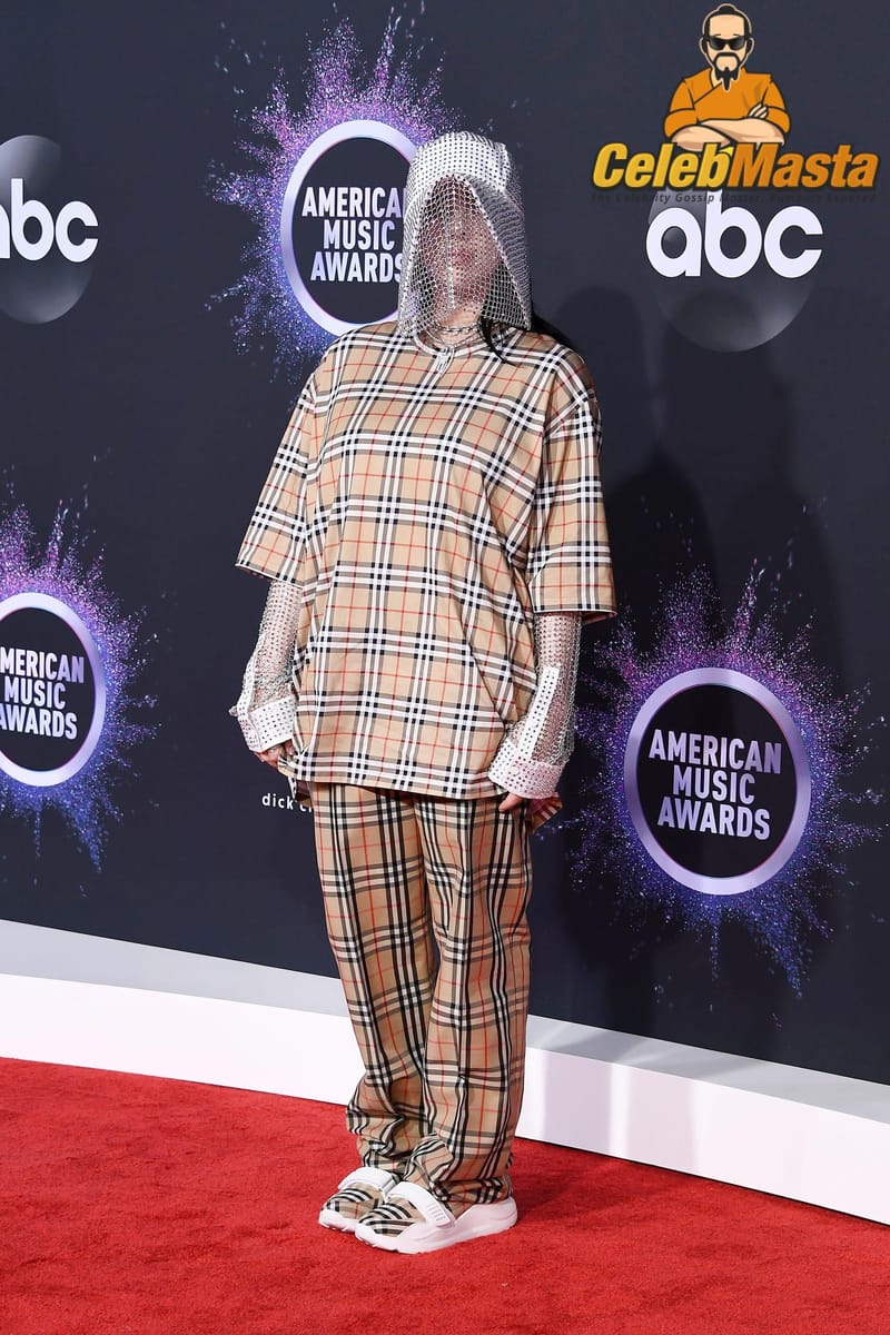 Billie Eilish Photo Set photo 2