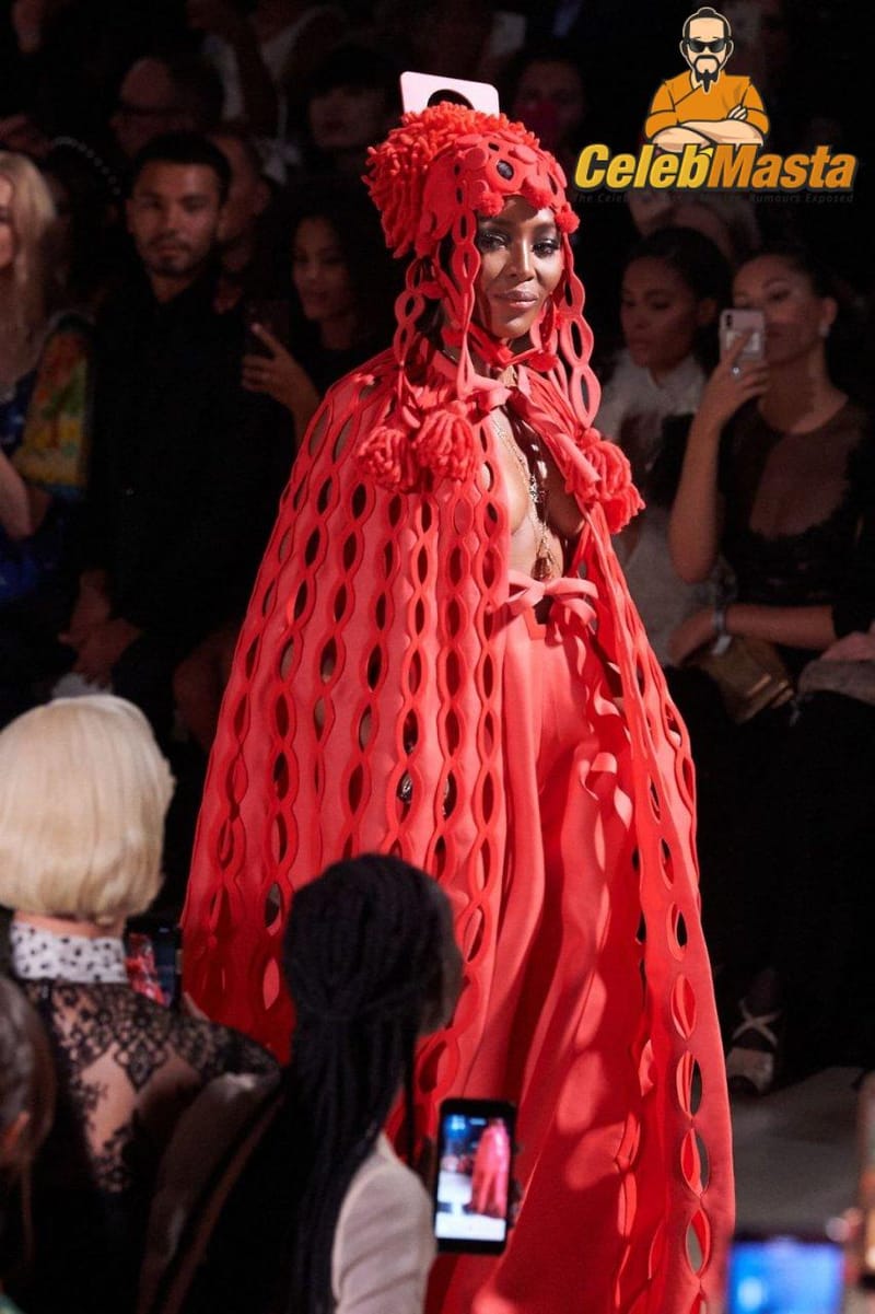 Naomi Campbell Pics Collection photo 2