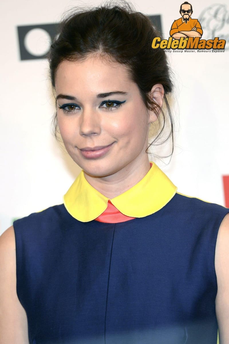 Photo Gallery: Laia Costa photo 2