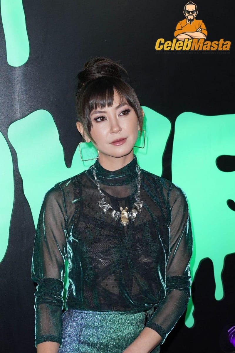 Kimiko Glenn Photo Collection photo 1