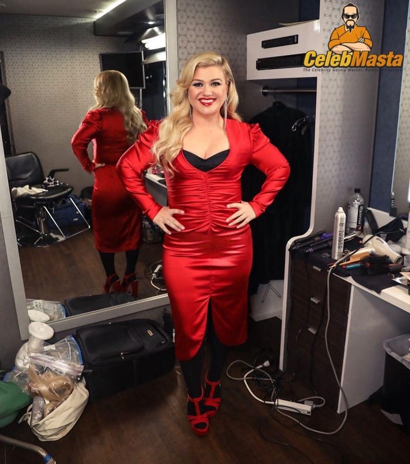 Kelly Clarkson Pics Collection photo 3