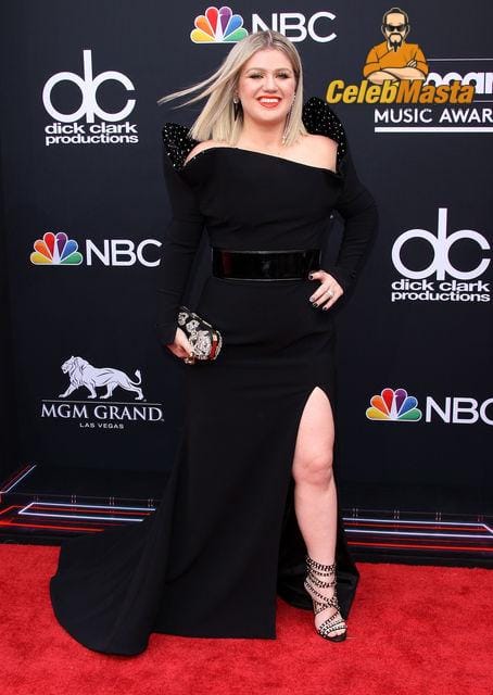 Kelly Clarkson Pics Gallery photo 4