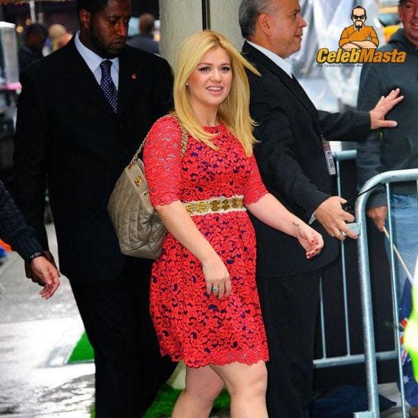 Kelly Clarkson Photo Collection photo 2