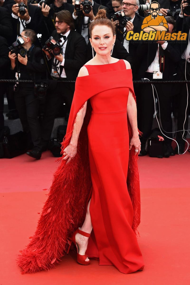 Julianne Moore Photo Gallery photo 4