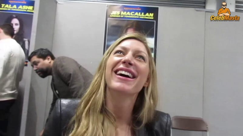 Jes Macallan Photo Set photo 1