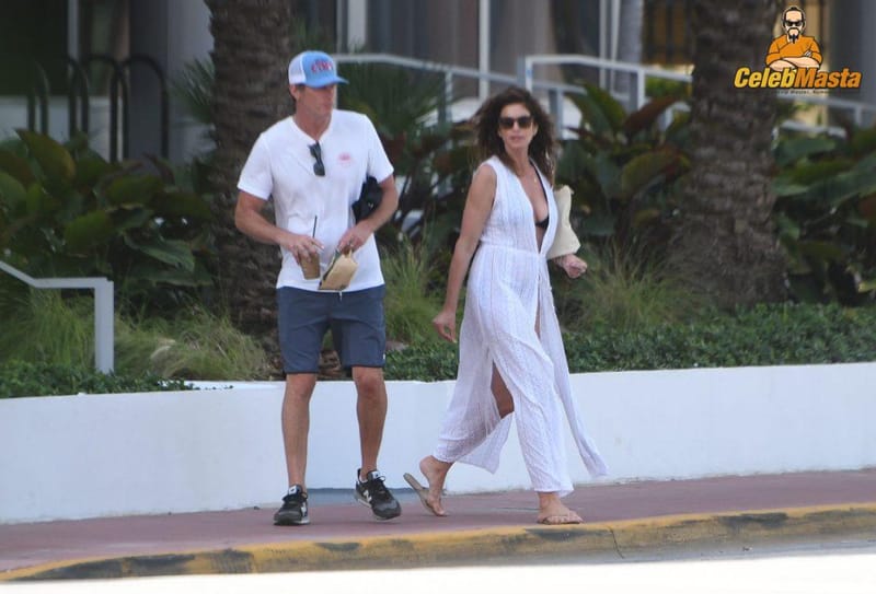 Cindy Crawford Pics Gallery photo 3