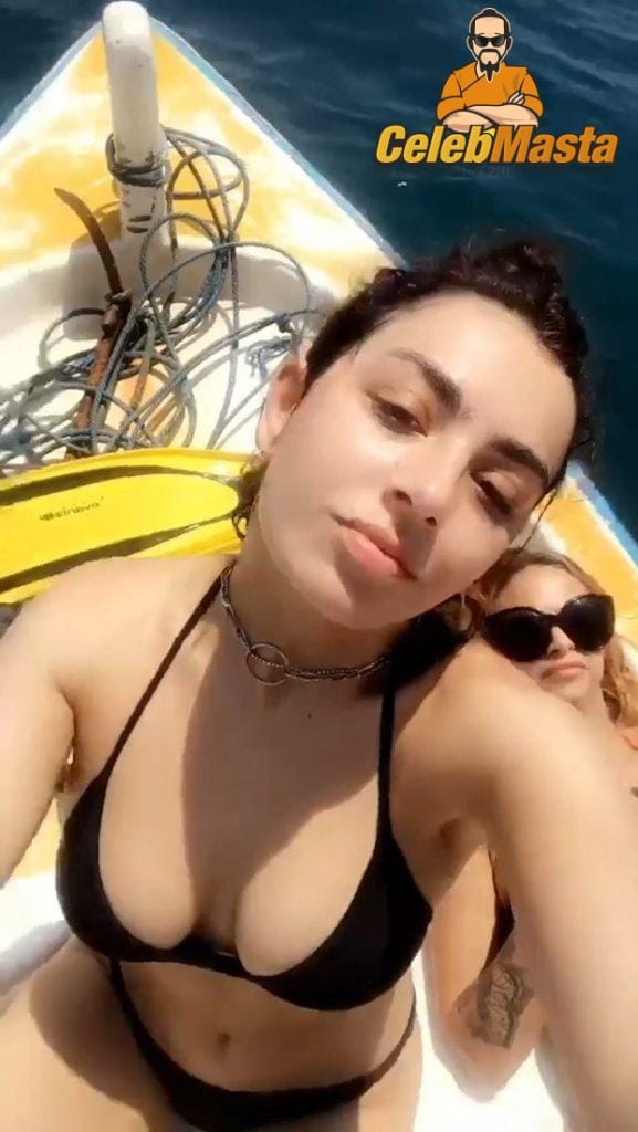 Charli XCX Photo Collection photo 3