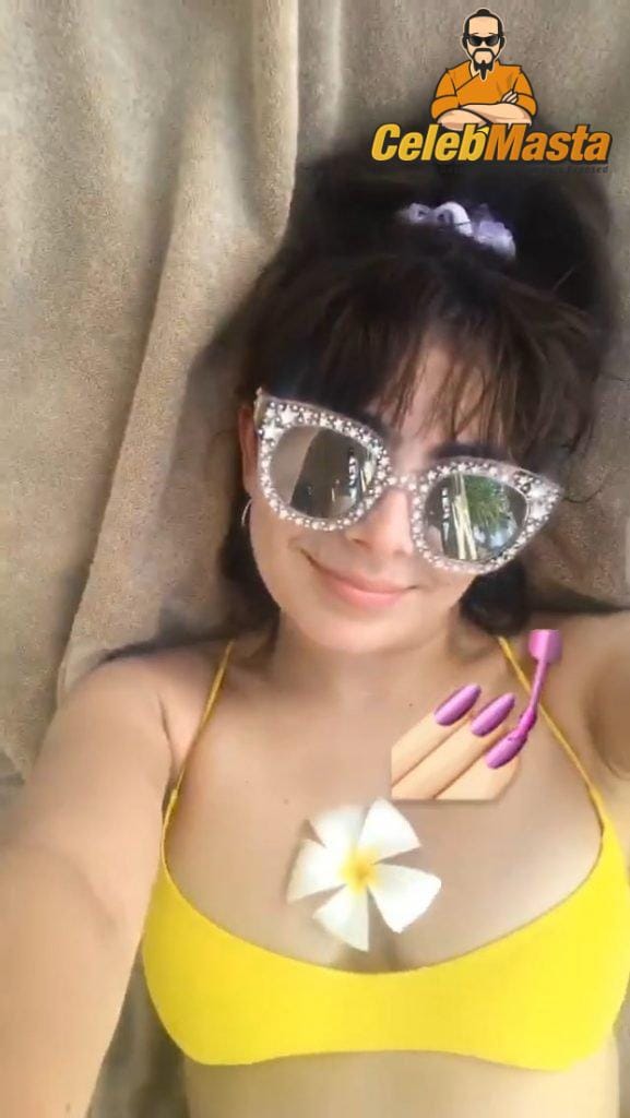 Charli XCX Photo Gallery photo 3