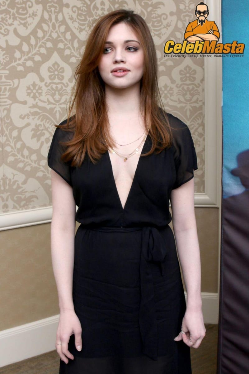India Eisley Photo Gallery photo 2