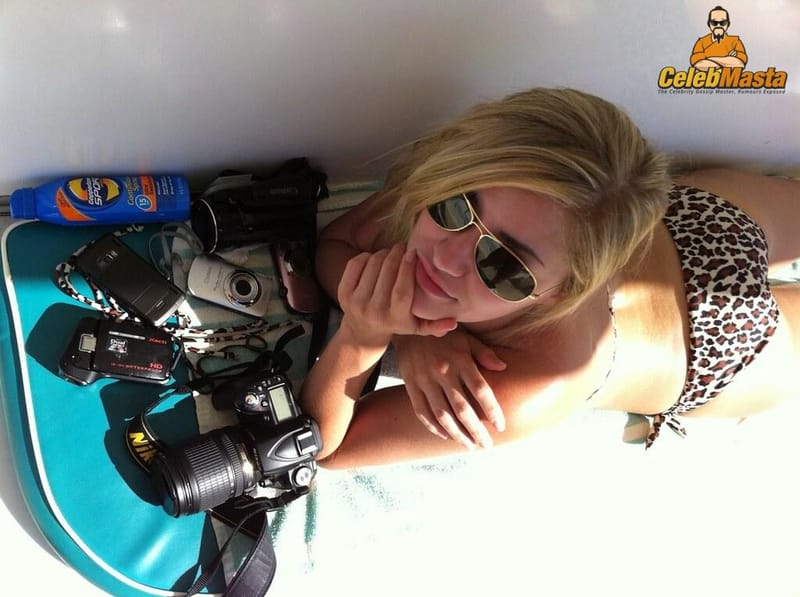 Justine Ezarik Photo Set photo 3