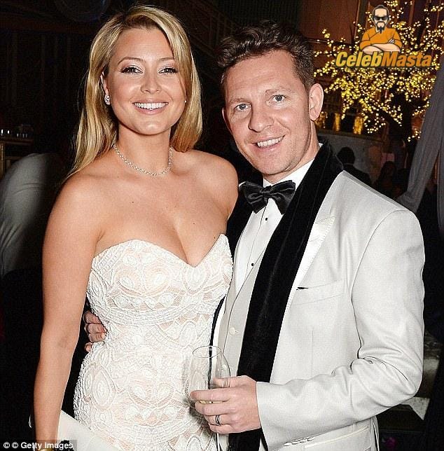 Holly Valance Photo Collection photo 3