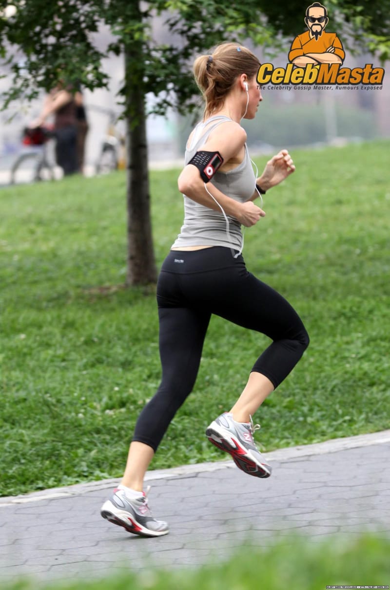 Hilary Swank Pics Gallery photo 3