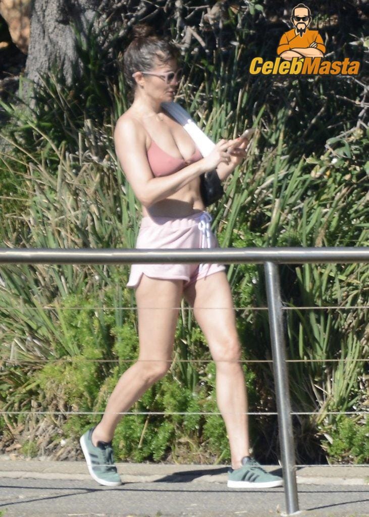 Helena Christensen Photo Gallery photo 2