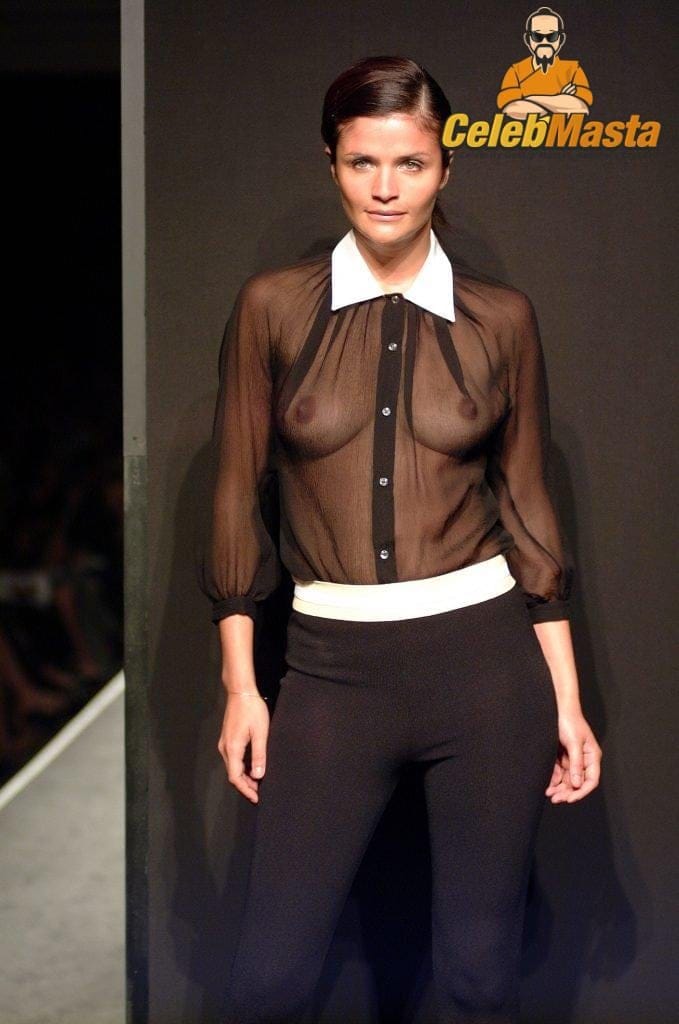 Helena Christensen Photo Set photo 2